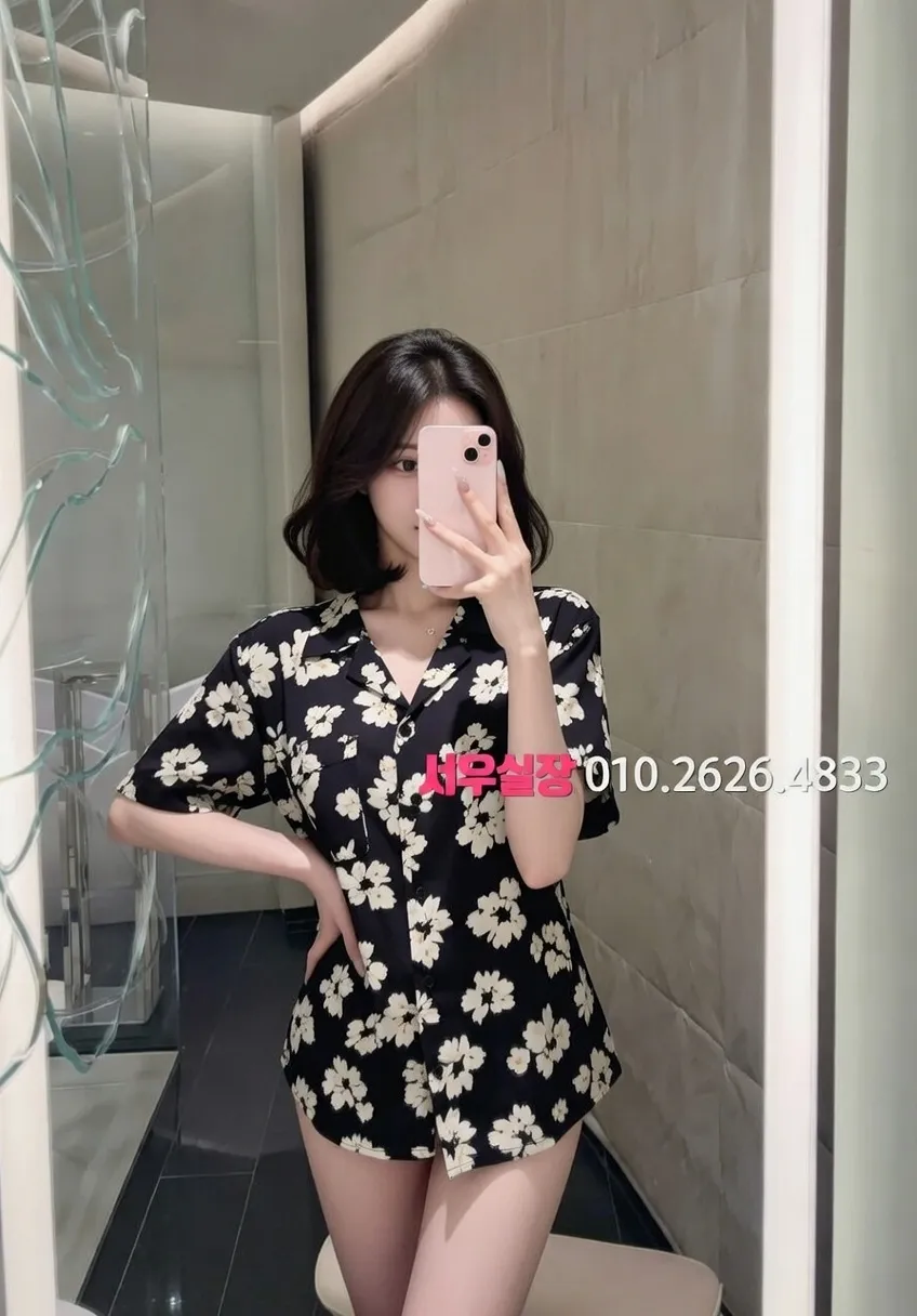 학동 룸살롱 프리미엄 라인업 33번 프로필